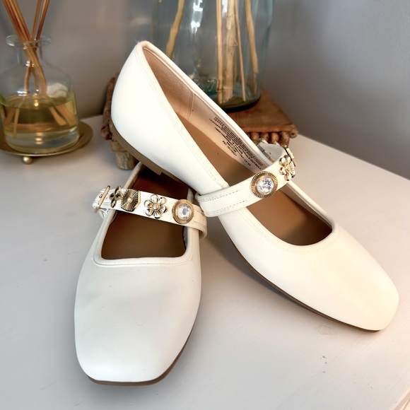NWOT - Target Rebecca Embellished Strap Mary Jane Flats with Memory Foam Insole - Picture 1 of 7